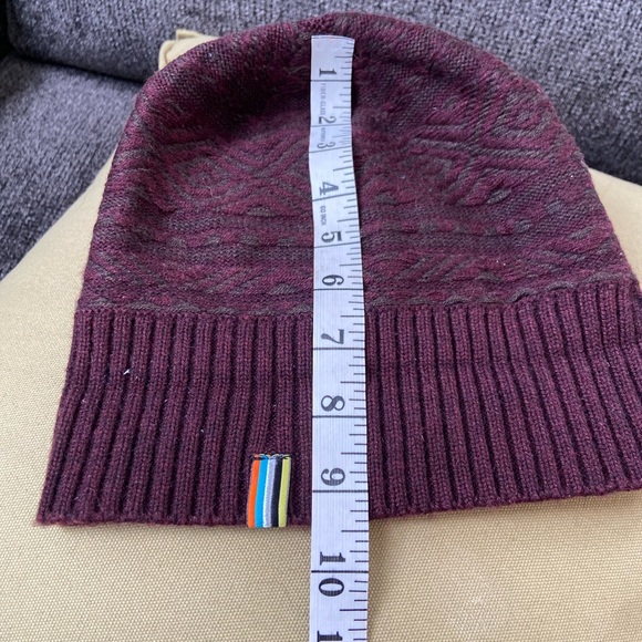SmartWool | Burgundy Beanie Hat Merino Wool Blend - Picture 5 of 5